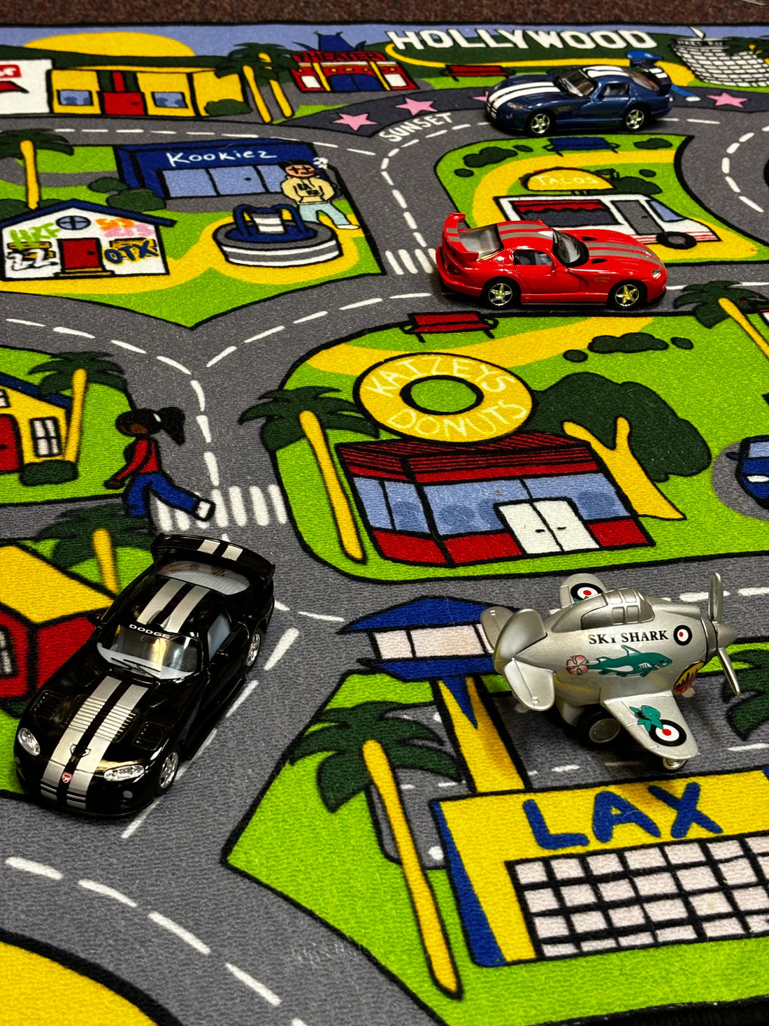KZ x Parkizyy "CITY RUG LA"